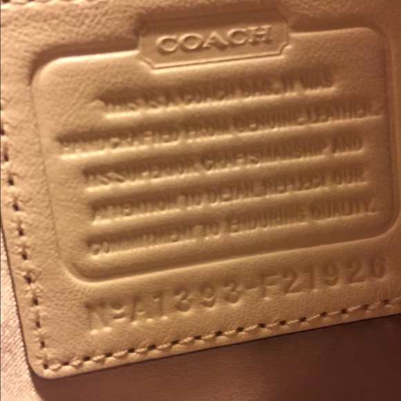 Medium size Taupe Coach Purse - Picture 6 of 7